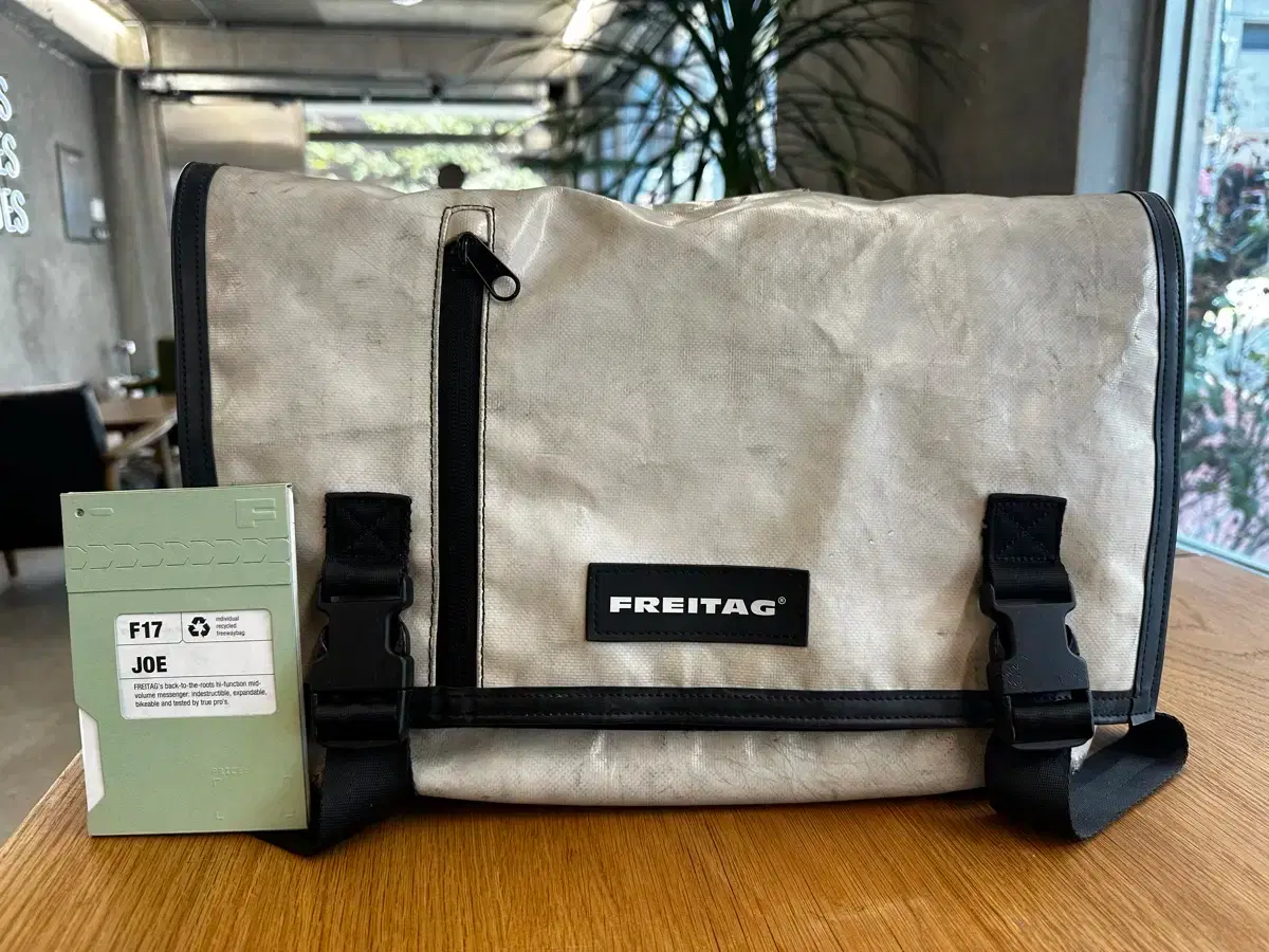 フライターグ F17 JOE FREITAG フライターグ F17 JOE メッセンジャー